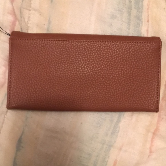 Matt and Nat Vegan Wallet - Picture 2 of 3